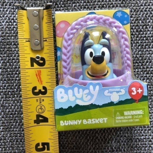 Moose Toys Bluey Easter Bunny Basket Packs Lavender - Picture 11 of 12
